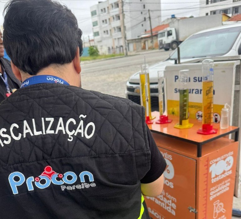 operacao combustivel limpo procon pb fiscaliza 15 postos em joao pessoa e campina grande em parceria com anp