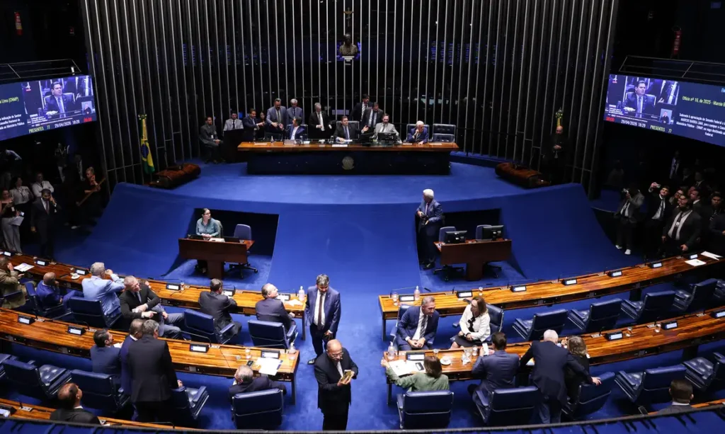 Alcolumbre trava tramitação da PEC do fim da 6x1 no Senado 11 alcolumbre trava tramitacao da pec do fim da 6x1 no senado