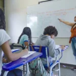 Censo Escolar: Brasil reduz índices de reprovação, abandono e atraso