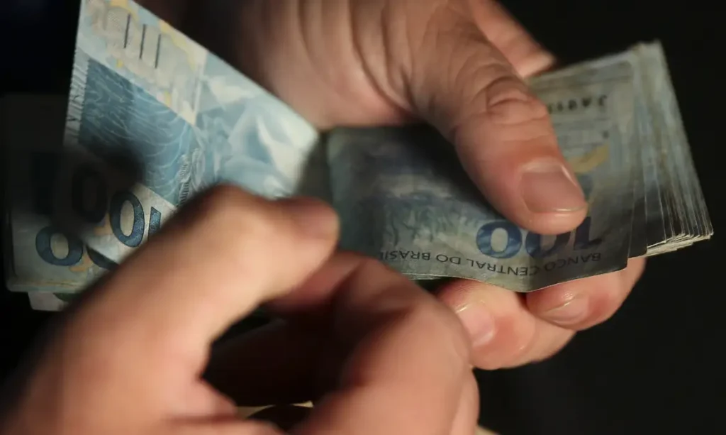 desenrola brasil saiba como usar fgts para pagar dividas em atraso