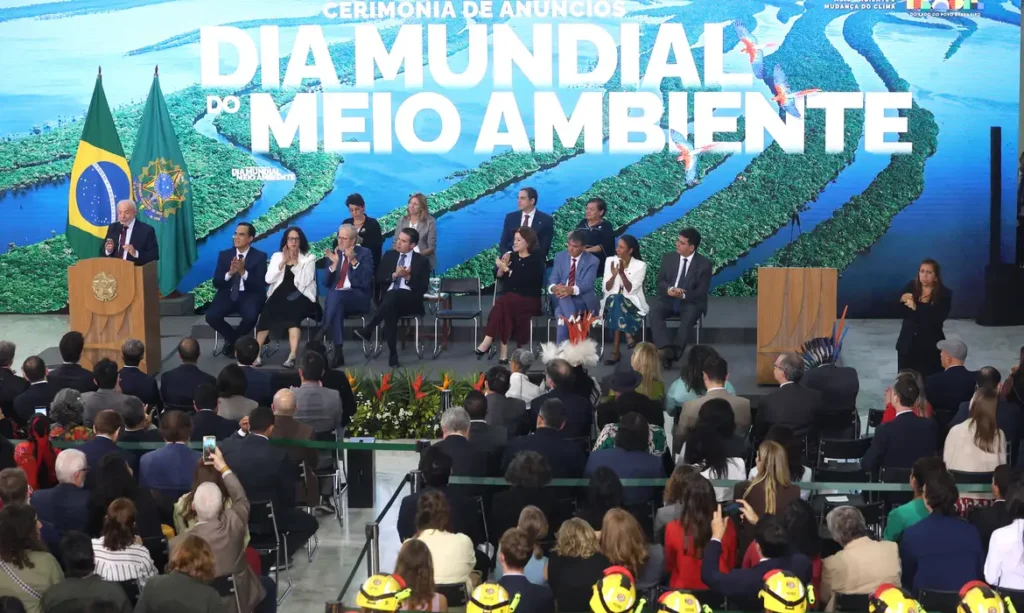 governo amplia protecao ambiental e prepara recuperacao de florestas