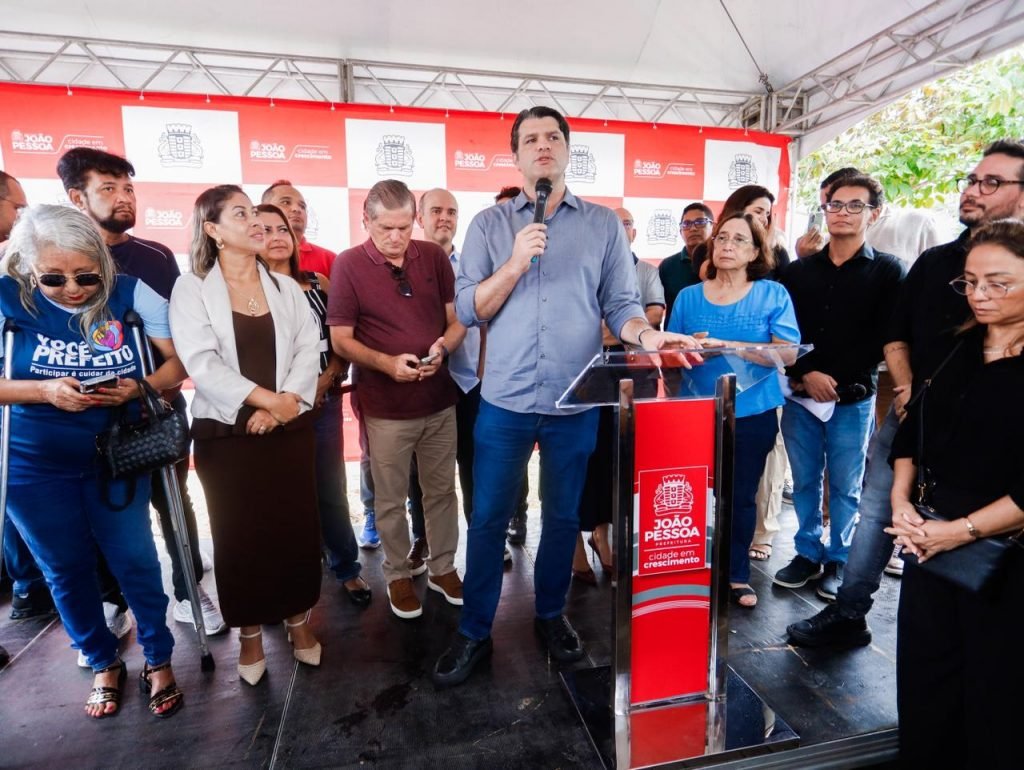 leo bezerra abre nova turma do curso de corte e costura e anuncia 10 novos polos capacitantes