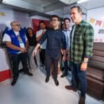 Na abertura do Maior São João do Mundo, governador Lucas Ribeiro acompanha estrutura de saúde e segurança do Estado no Parque do Povo