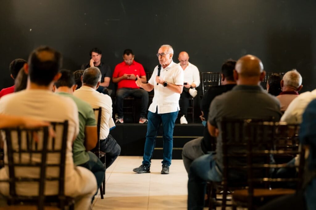 cicero se compromete com politicas publicas na area do esporte que vao da quadra da escola ao alto rendimento 2