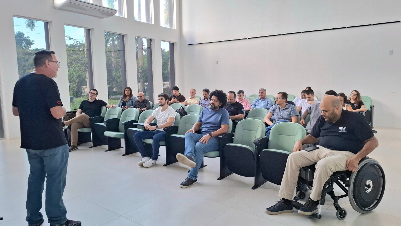 farol digital fortalece conexao entre startups e mercado com evento em parceria com a oracle brasil scaled