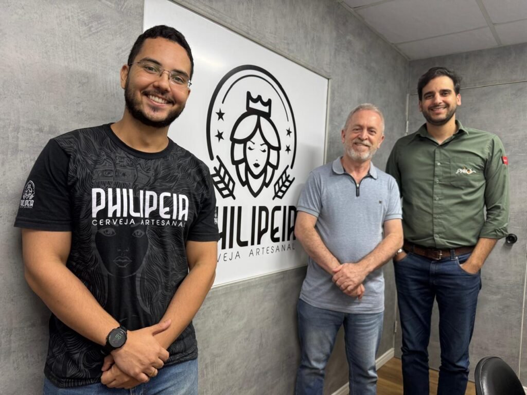 Farol Digital realiza visita técnica à Cervejaria Filipeia, fortalecendo conexões com a indústria paraibana 1 farol digital realiza visita tecnica a cervejaria filipeia fortalecendo conexoes com a industria paraibana