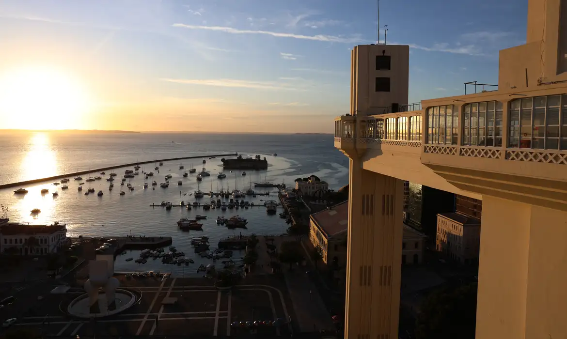 lei torna salvador capital simbolica do brasil em 2 de julho
