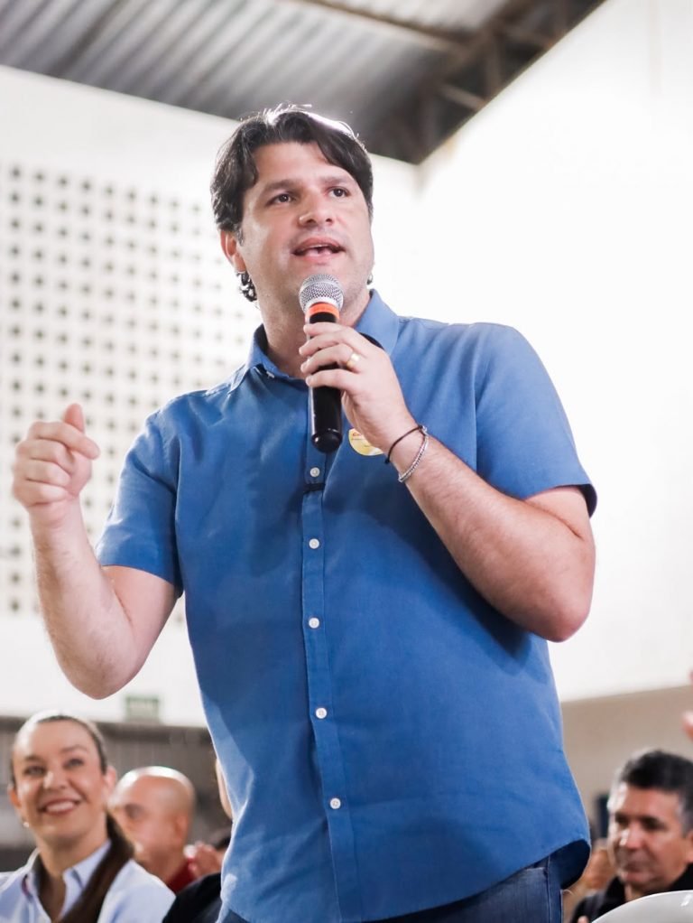 Leo Bezerra inicia plenárias do ‘Você Prefeito’ destacando participação popular na gestão e obras decididas por moradores 1 leo bezerra inicia plenarias do voce prefeito destacando participacao popular na gestao e obras decididas por moradores