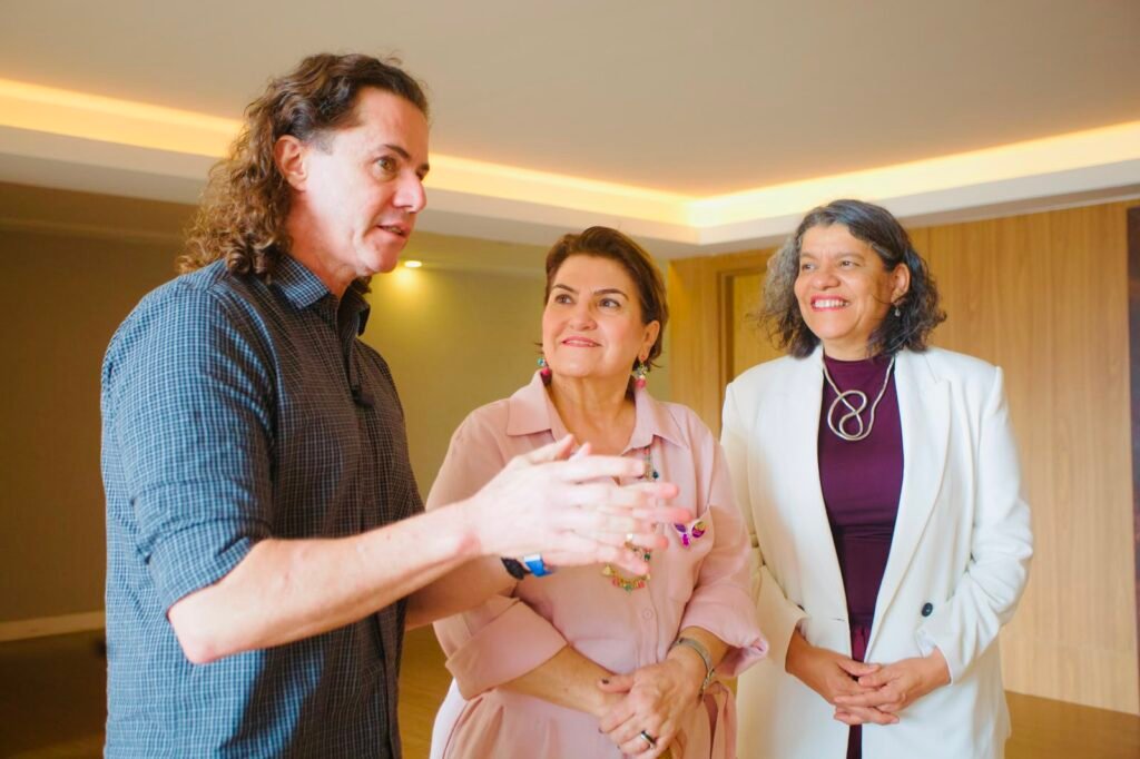 ministra das mulheres confirma a veneziano a construcao da casa da mulher brasileira em campina grande 1