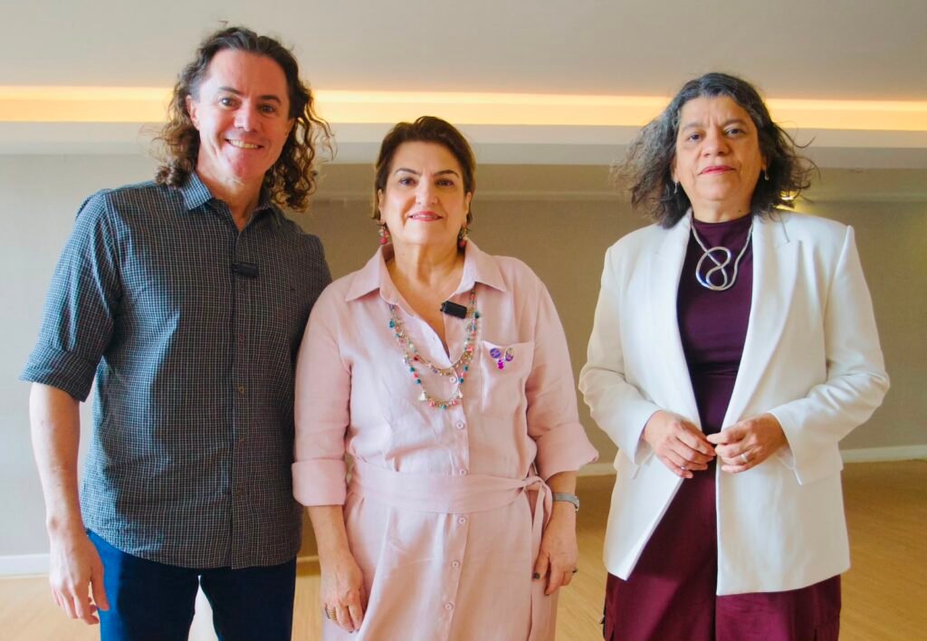ministra das mulheres confirma a veneziano a construcao da casa da mulher brasileira em campina grande