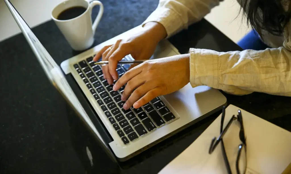 ONU Mulheres oferece formação digital gratuita; saiba como participar 15 onu mulheres oferece formacao digital gratuita saiba como participar