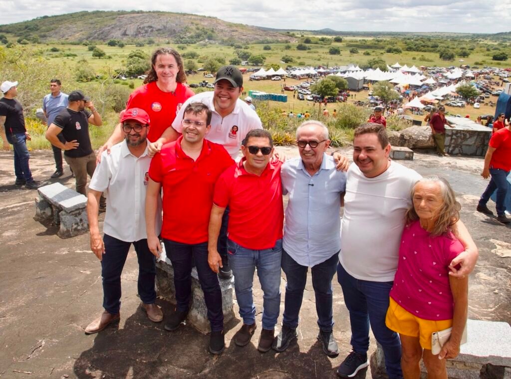 ao lado de cicero veneziano participa da tradicional festa da pedra em caicara e reafirma compromissos com cidades da regiao 4