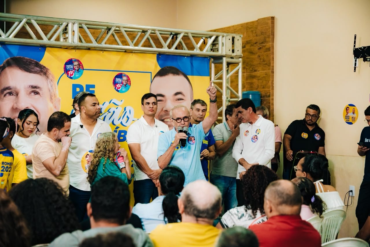 *Ao lado de Romero Rodrigues, Cícero se compromete com políticas públicas para o esporte no Mutirão*