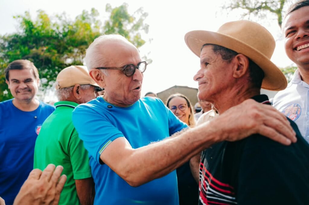 ao lado do prefeito marcio cruz cicero inaugura comite em jacarau e se compromete com apoio aos municipios 1