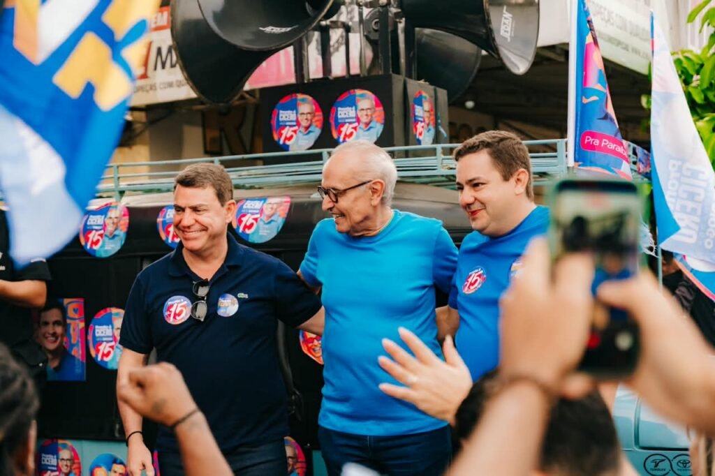 ao lado do prefeito marcio cruz cicero inaugura comite em jacarau e se compromete com apoio aos municipios