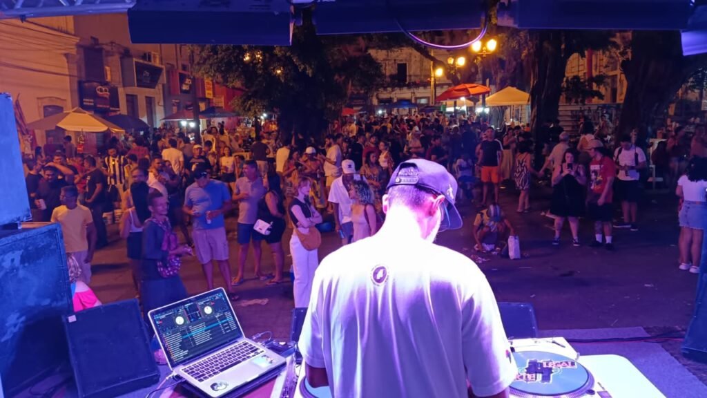 batalha do beco reune blakk mania afonso na voz fp na voz e dj acarajow