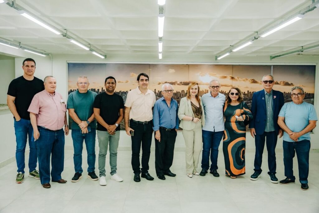 Cícero apresenta 15 compromissos ao setor produtivo e defende uma Paraíba com menos burocracia, mais liberdade e empregos 9 cicero apresenta 15 compromissos ao setor produtivo e defende uma paraiba com menos burocracia mais liberdade e empregos