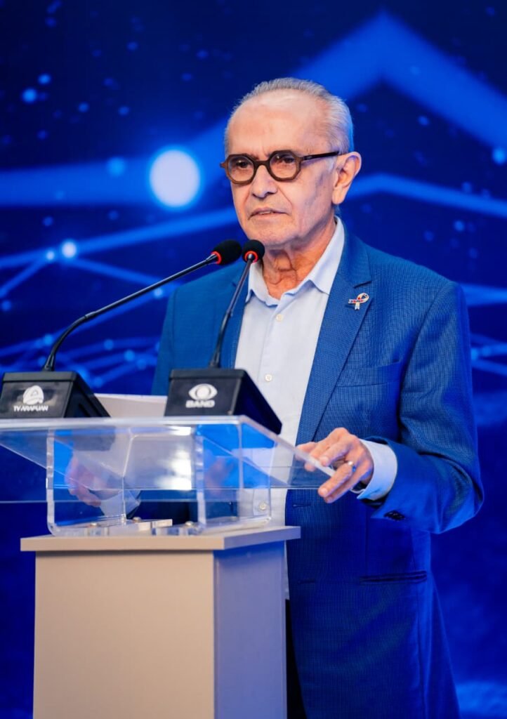 cicero assume compromisso para passe livre para todos os alunos das redes publicas