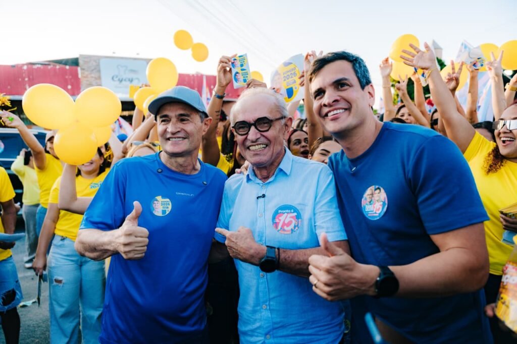 cicero diogo veneziano andre e romero puxam multidao em caminhada na zona leste de campina 5