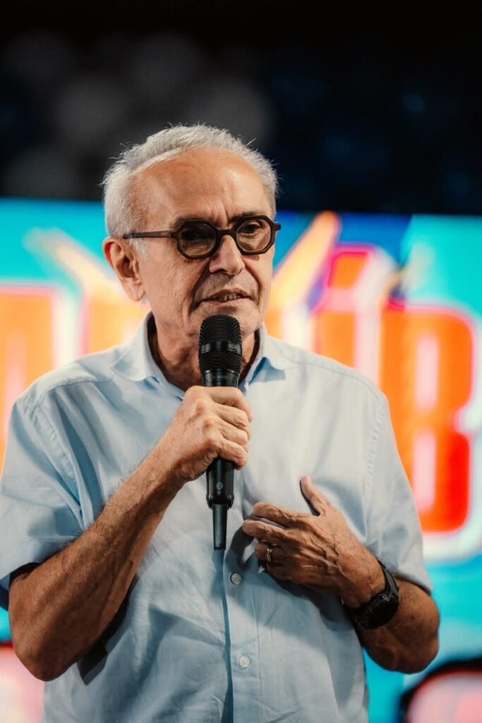 cicero reafirma compromissos para implantar o samu aereo estadual e de acabar com as filas de exames e consultas
