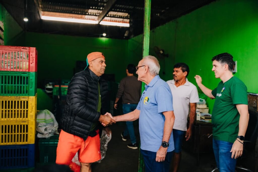 cicero visita ceasa de campina ouve relatos de abandono pelo governo e se compromete com reestruturacao 2