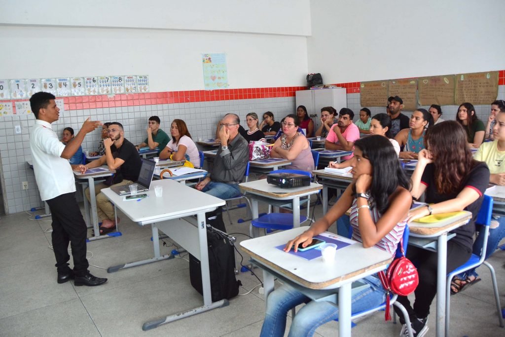 cursos profissionalizantes da sedest preenchem 40 das vagas em apenas um dia
