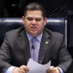 Governo pede a Alcolumbre que instale comissão sobre MP das Blusinhas