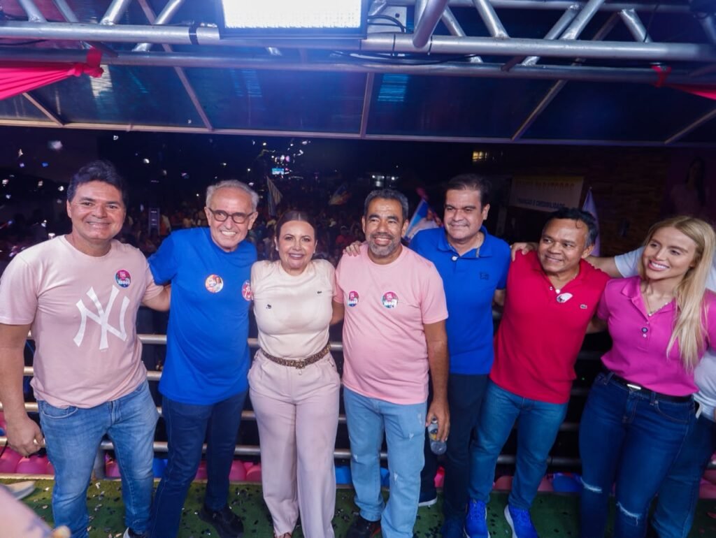 grande joao pessoa e tomada pelo azul para receber carreatas com cicero diogo veneziano e andre 5