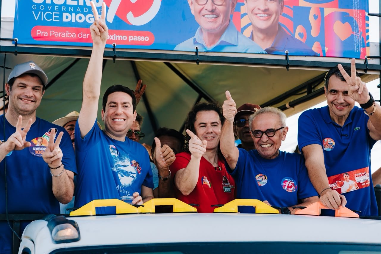 Grande João Pessoa é tomada pelo azul para receber carreatas com Cícero, Diogo, Veneziano e André