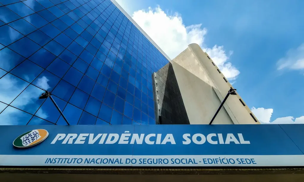 inss entenda casos que permitem auxilio e aposentadoria sem carencia