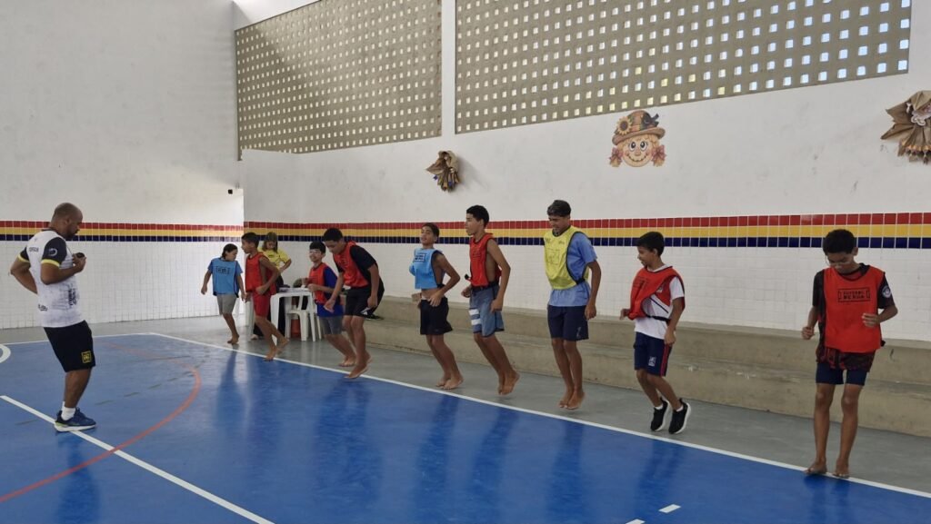 Instituto Futebol de Rua realiza corrida de rua na Vila Olímpica nesta sexta-feira (28) 3 instituto futebol de rua realiza corrida de rua na vila olimpica nesta sexta feira 28