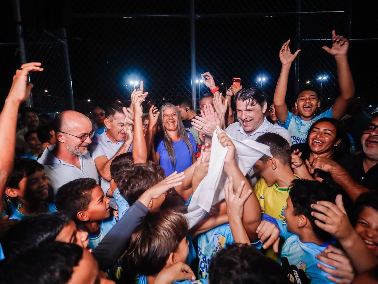 Leo Bezerra inaugura nova Arena do Alvorada e projeta expandir estrutura para outros bairros da Capital