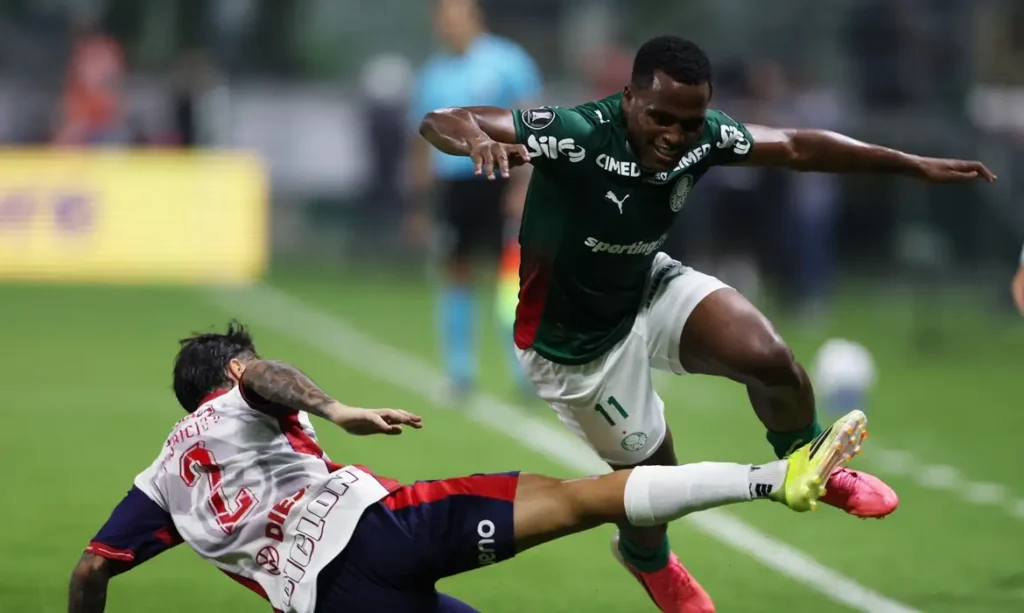 Libertadores: Palmeiras cede empate no fim e tropeça no Cerro Porteño 1 libertadores palmeiras cede empate no fim e tropeca no cerro porteno