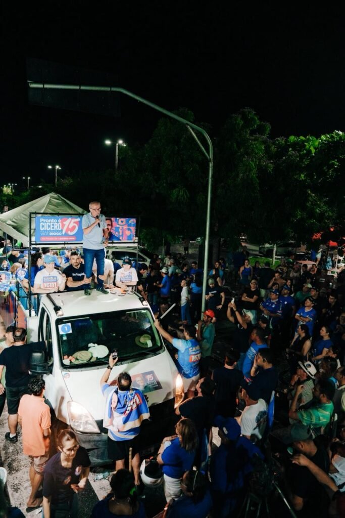 onda azul percorre litoral norte e brejo e amplia forca politica de cicero na disputa pelo governo da paraiba 31