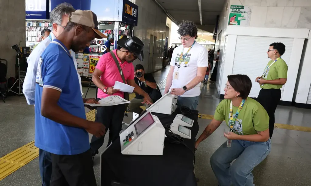 partidos tem ate o dia 15 para registrarem candidaturas nos tribunais