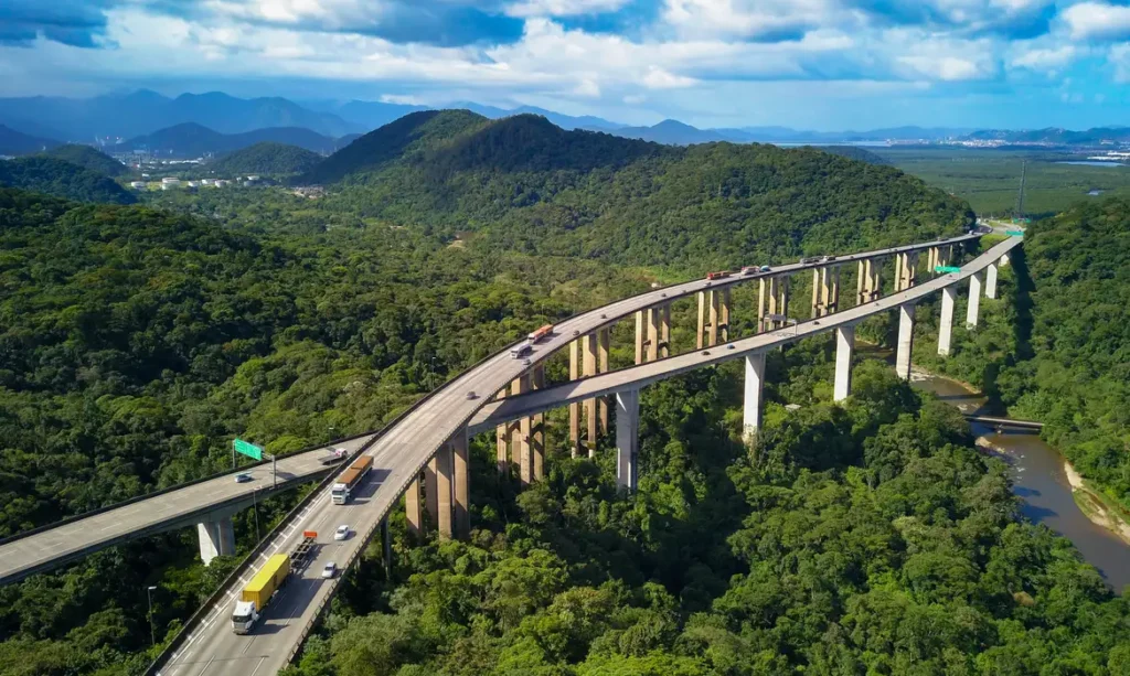 brasil deve dobrar investimentos para zerar deficit em infraestrutura