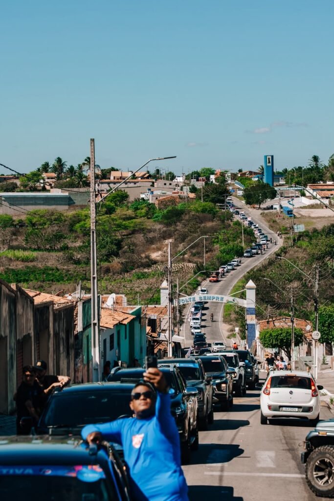 caravana 15 leva multidoes e reforca compromisso com o futuro da paraiba em maratona pelo agreste 19