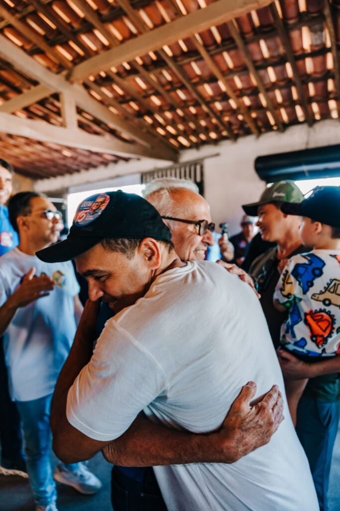 caravana 15 leva multidoes e reforca compromisso com o futuro da paraiba em maratona pelo agreste 21