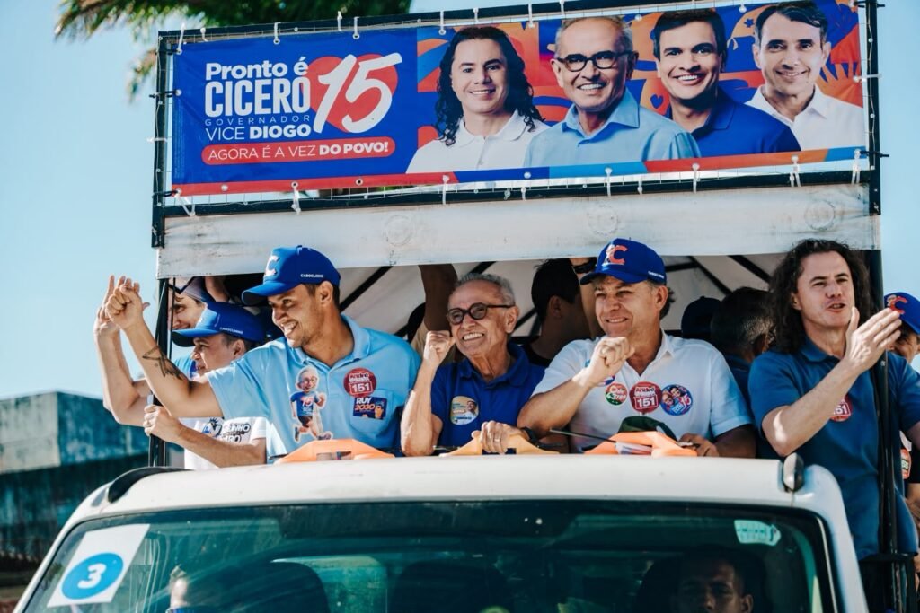 caravana 15 leva multidoes e reforca compromisso com o futuro da paraiba em maratona pelo agreste 25