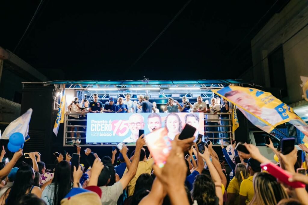 caravana 15 leva multidoes e reforca compromisso com o futuro da paraiba em maratona pelo agreste 82