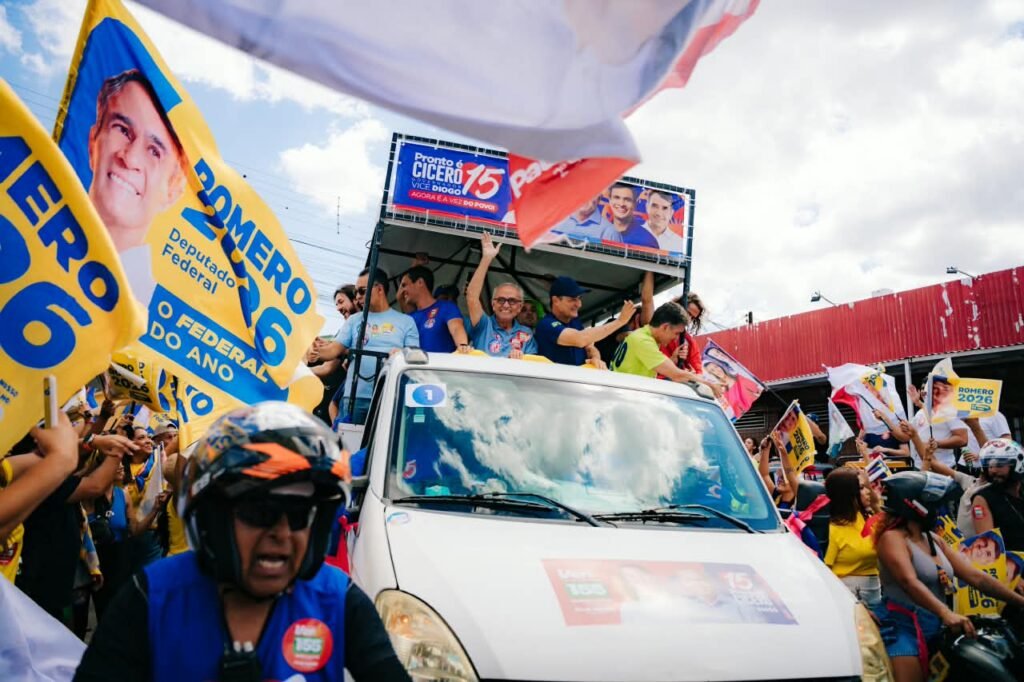 cicero diogo romero veneziano dr jhony e pedro reunem forcas em grande carreata por campina grande 1