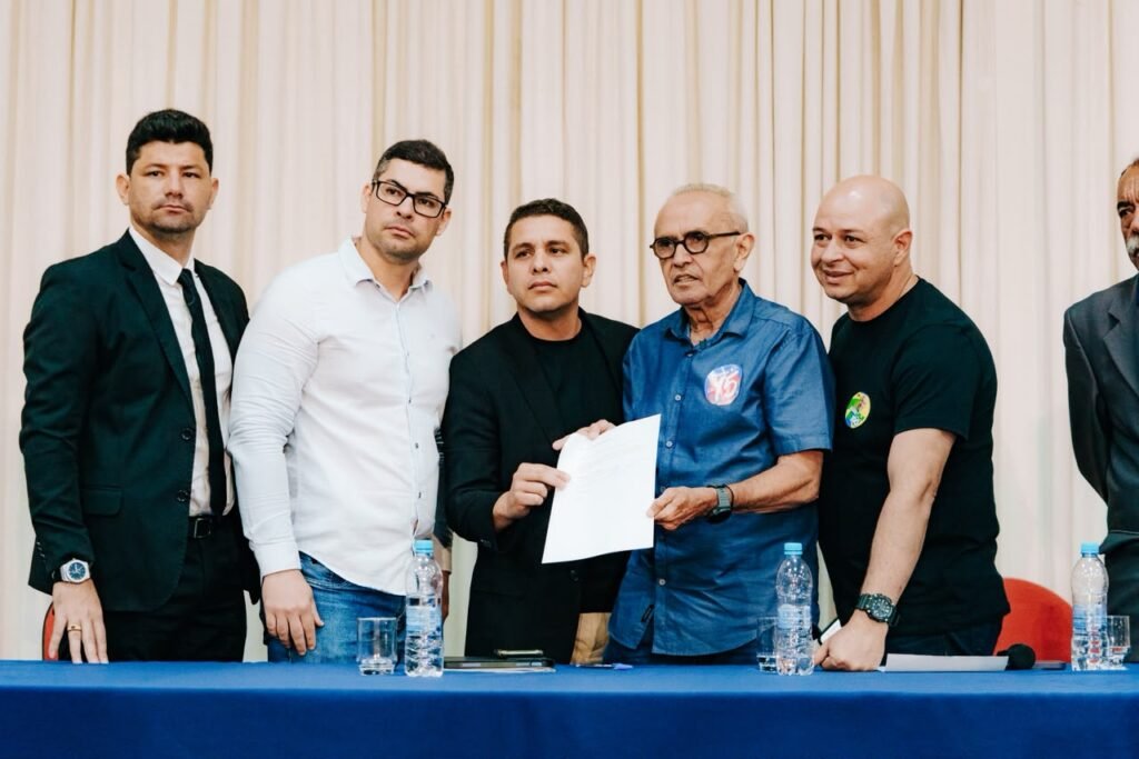 cicero diz que estado falha no combate a violencia e garante concursos e melhor salario do nordeste as forcas de seguranca 2