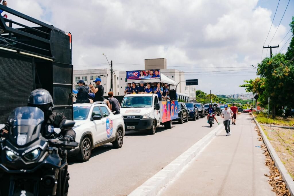 cicero lucena leva onda azul ao valentina figueiredo com a caravana 15 e participa de plenarias na capital 4