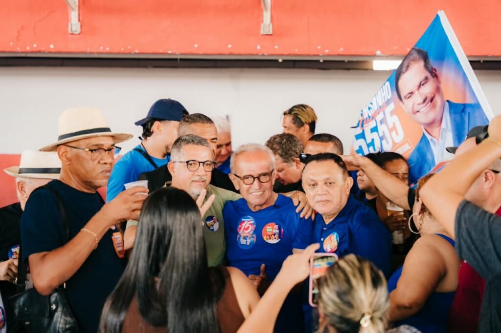 cicero lucena leva onda azul ao valentina figueiredo com a caravana 15 e participa de plenarias na capital 8
