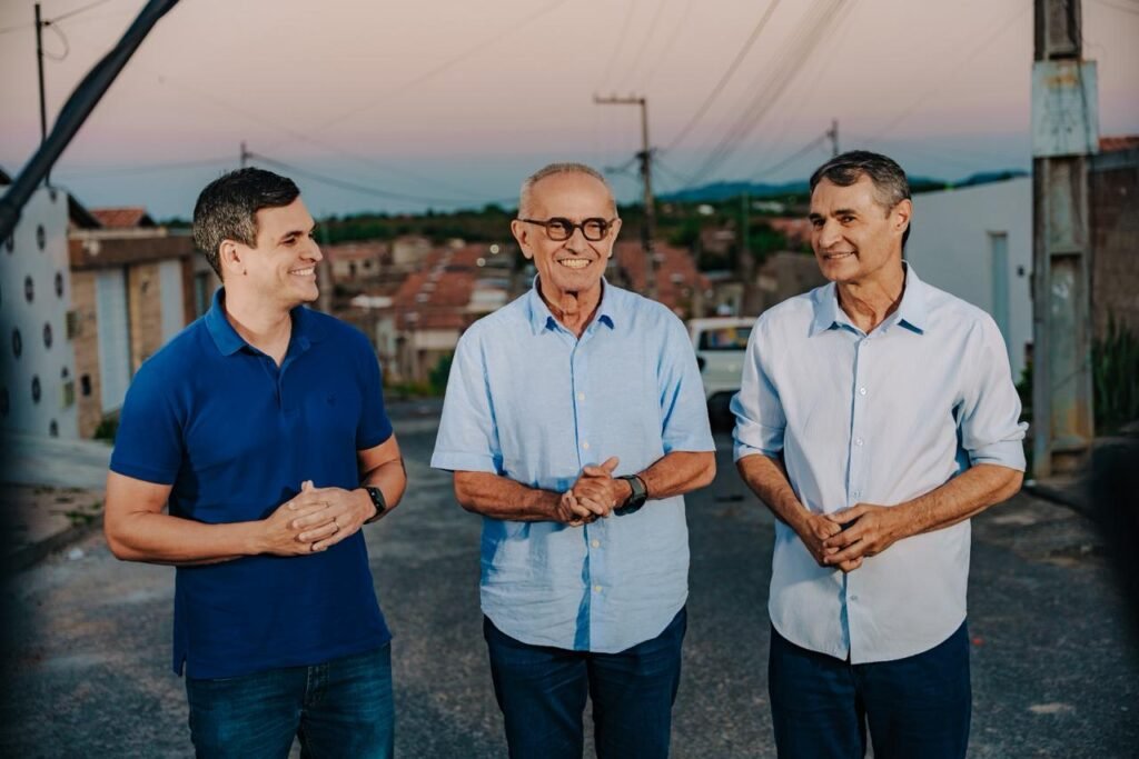 em campina cicero garante escola estadual e upa para o aluizio campos ao lado de romero e arrasta multidao no mutirao com dr jhony