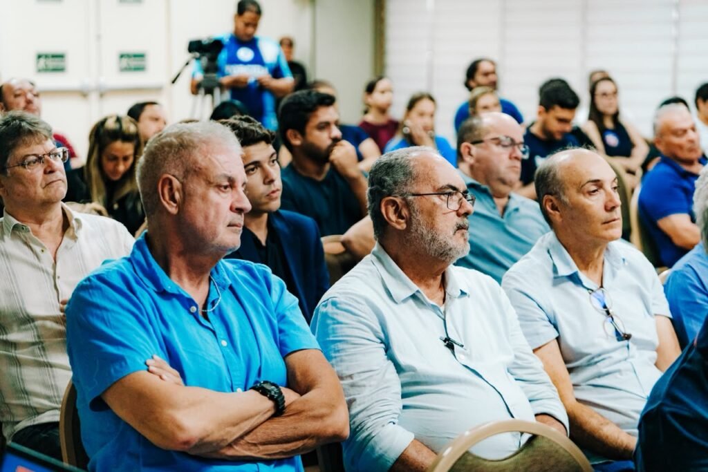 em encontro com o trade turistico cicero defende fazer do turismo politica permanente de desenvolvimento economico 1