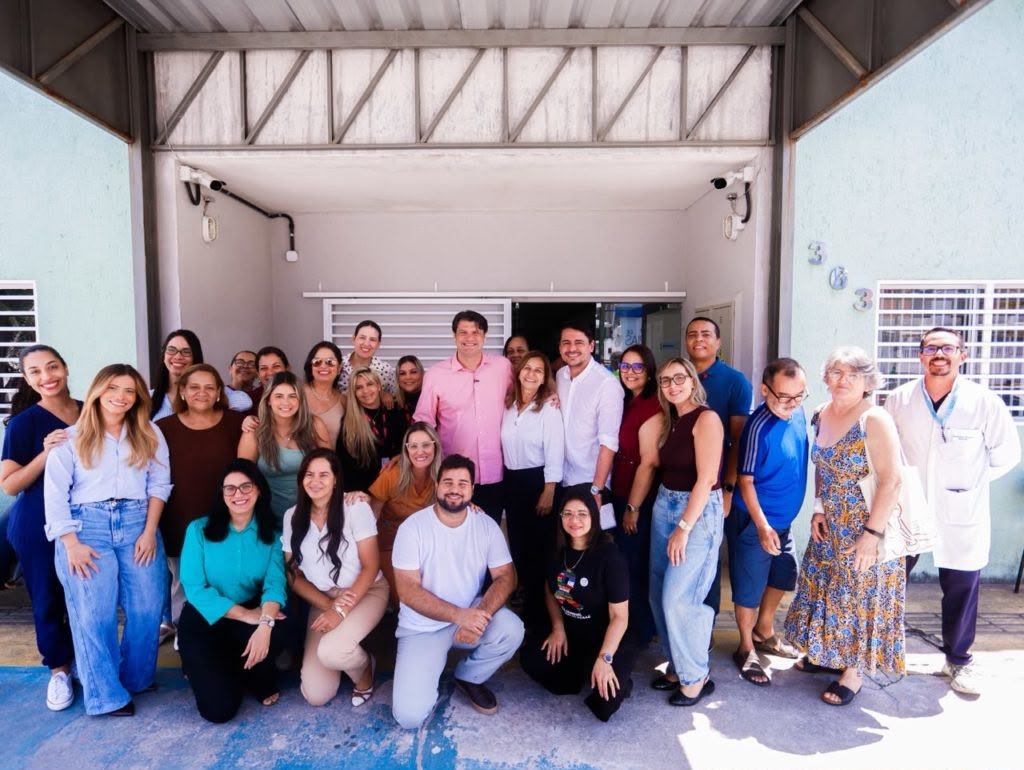 Em visita ao Centro de Doenças Raras, Leo Bezerra destaca pioneirismo em exames de sequenciamento genético 21 em visita ao centro de doencas raras leo bezerra destaca pioneirismo em exames de sequenciamento genetico 6