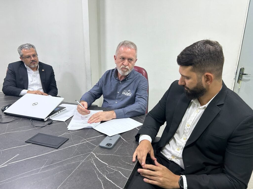 farol digital amplia atuacao no ecossistema de inovacao da paraiba com acordo de cooperacao com a prefeitura de patos 1
