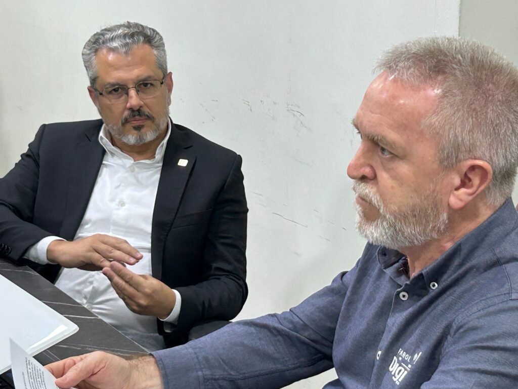 farol digital amplia atuacao no ecossistema de inovacao da paraiba com acordo de cooperacao com a prefeitura de patos 3