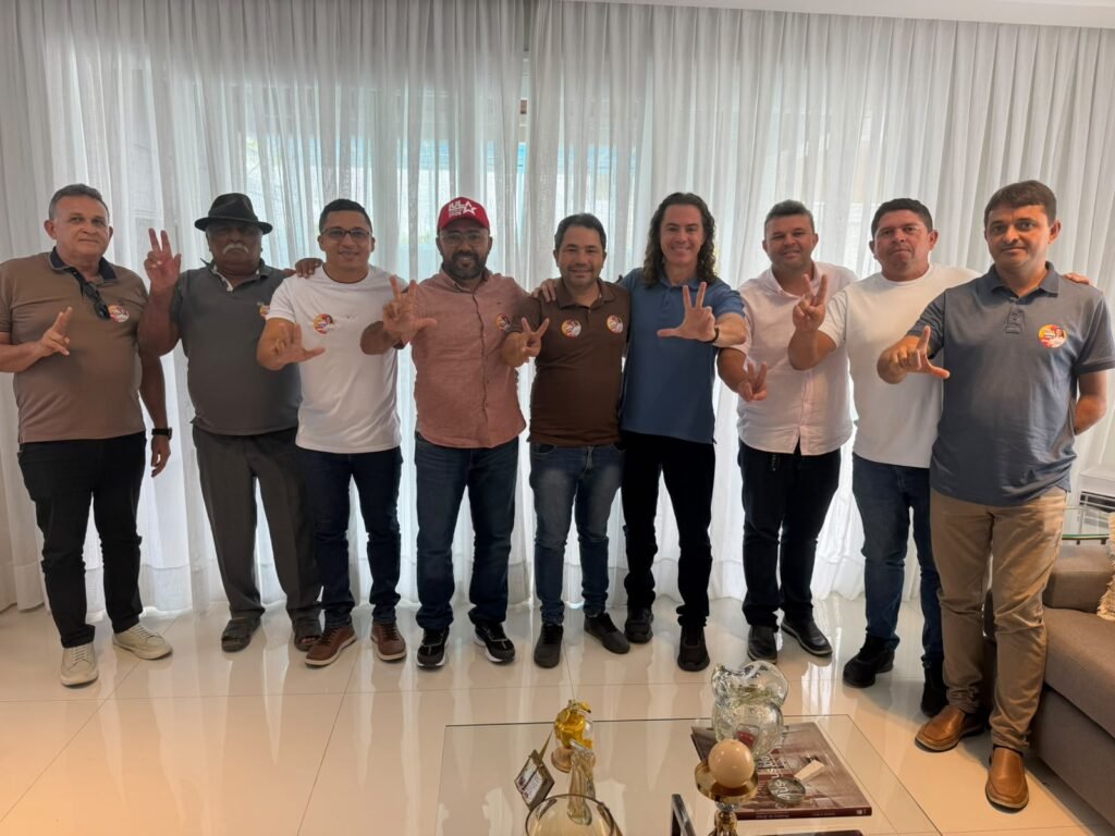 grupo de vereadores de gurinhem reafirma apoio a reeleicao de veneziano para o senado